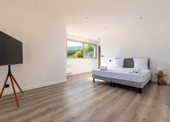 Le Roc - 1er étage - Splendide Vue * Coti-Chiavari (Corsica)